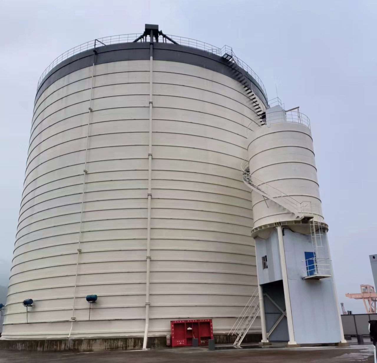 牧野10万吨水泥钢板库